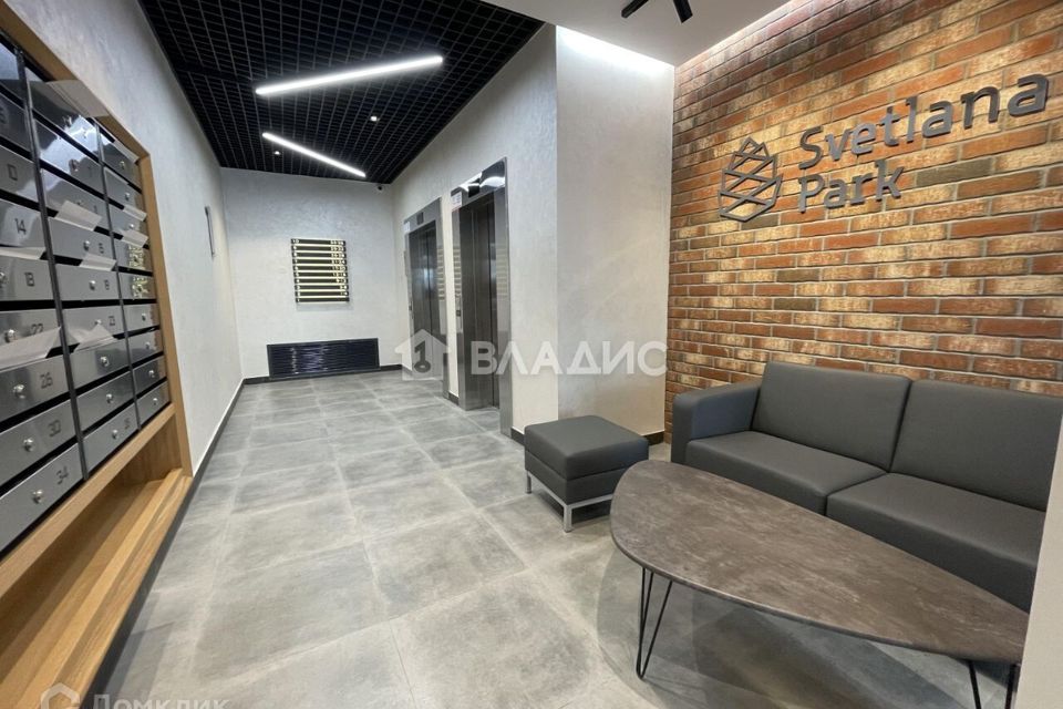 Продаётся 2-комнатная квартира, 55.8 м²