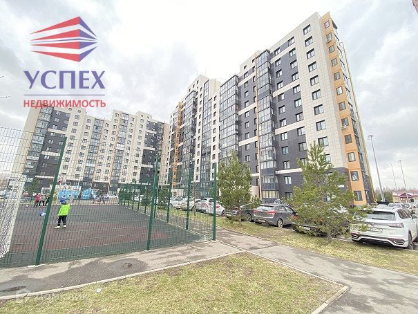 Продаётся 1-комнатная квартира, 42.8 м²