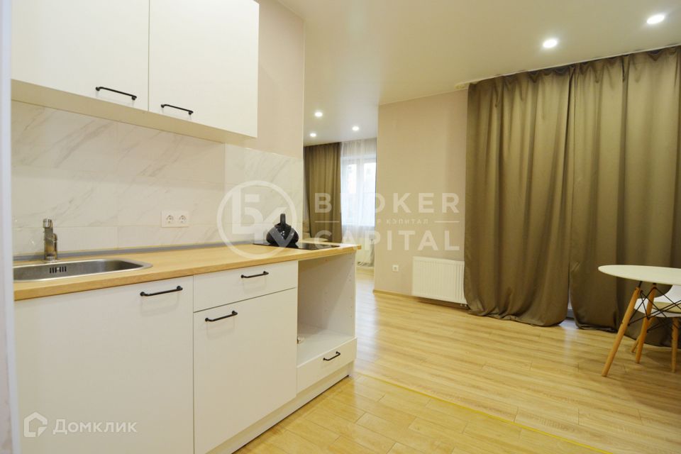 Продаётся 1-комнатная квартира, 38 м²
