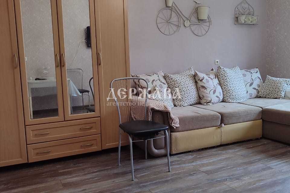 Сдаётся 1-комнатная квартира, 37 м²
