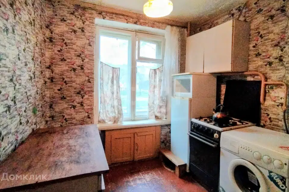 Продаётся 2-комнатная квартира, 42.4 м²