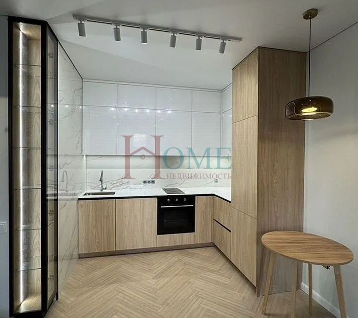 Сдаётся 1-комнатная квартира, 42 м²