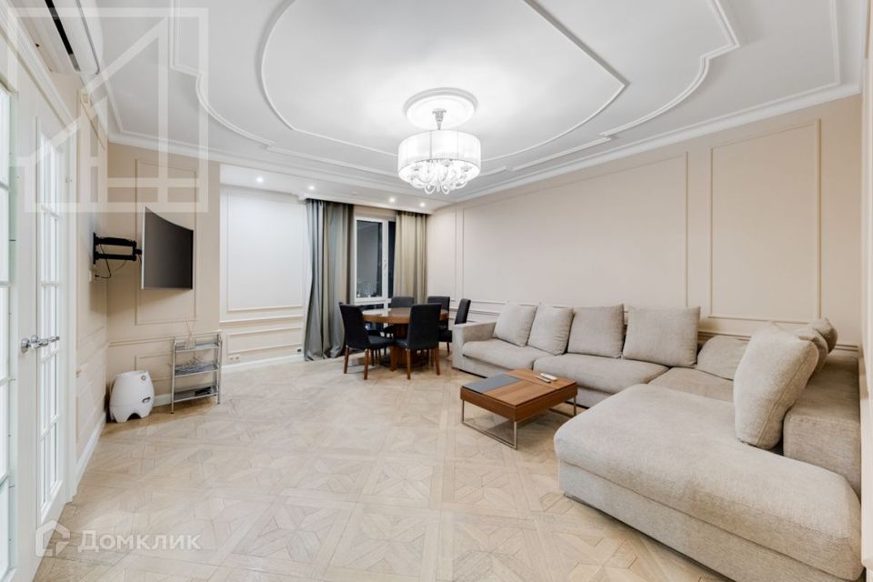 Сдаётся 3-комнатная квартира, 96 м²