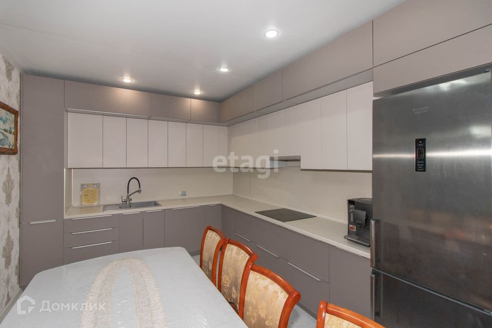 Продаётся 2-комнатная квартира, 83.9 м²