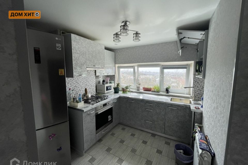 Продаётся 1-комнатная квартира, 46.2 м²