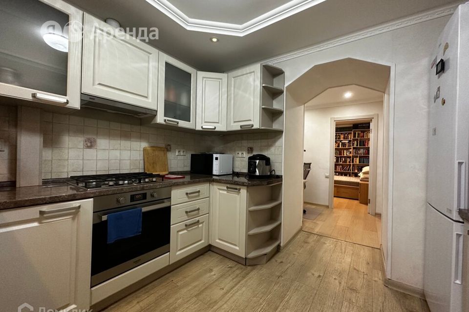 Сдаётся 3-комнатная квартира, 85 м²