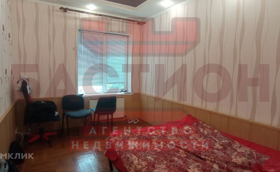 Продаётся 2-этажный дом, 244 м²