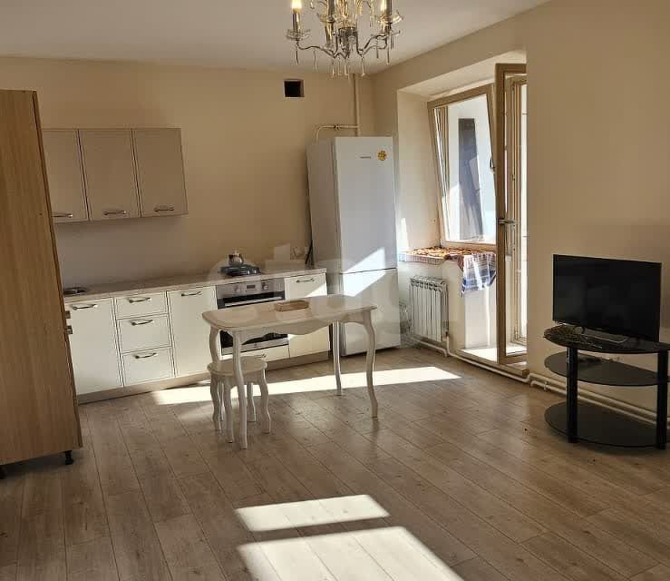 Продаётся 1-комнатная квартира, 48 м²