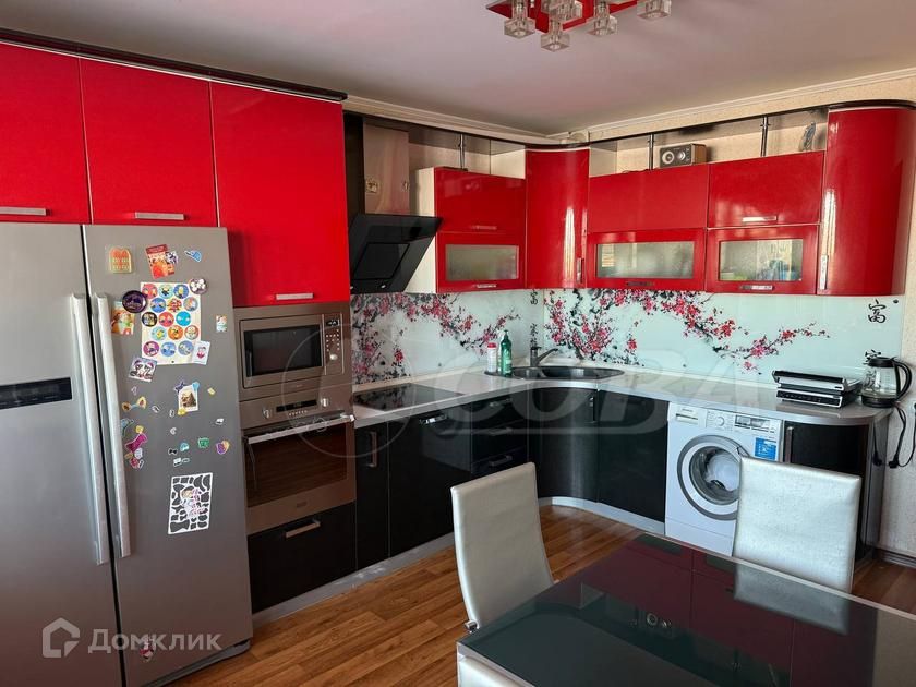 Продаётся 3-комнатная квартира, 90.2 м²