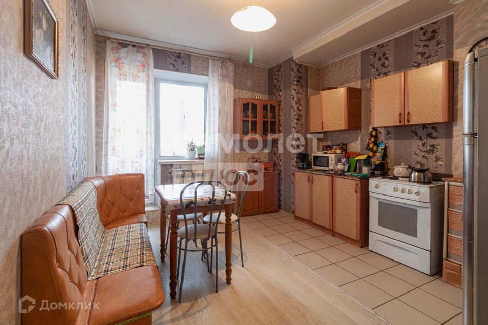 Продаётся 2-комнатная квартира, 64.9 м²