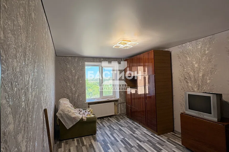 Продаётся комната в 1-комн. квартире, 35 м²