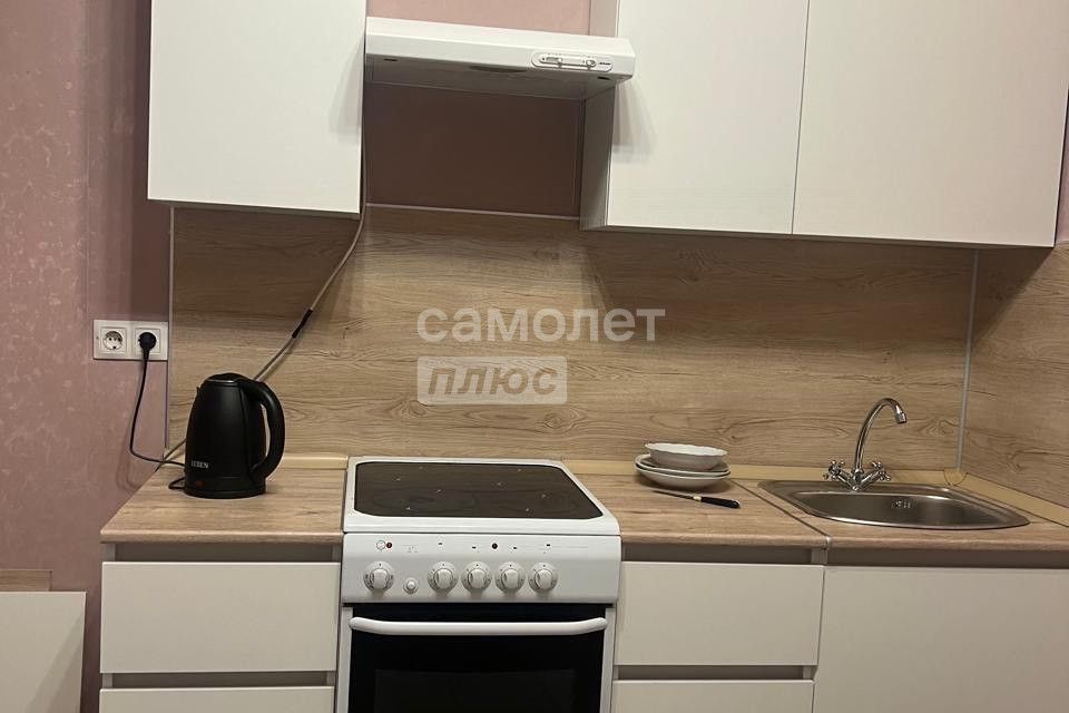 Сдаётся 1-комнатная квартира, 54 м²