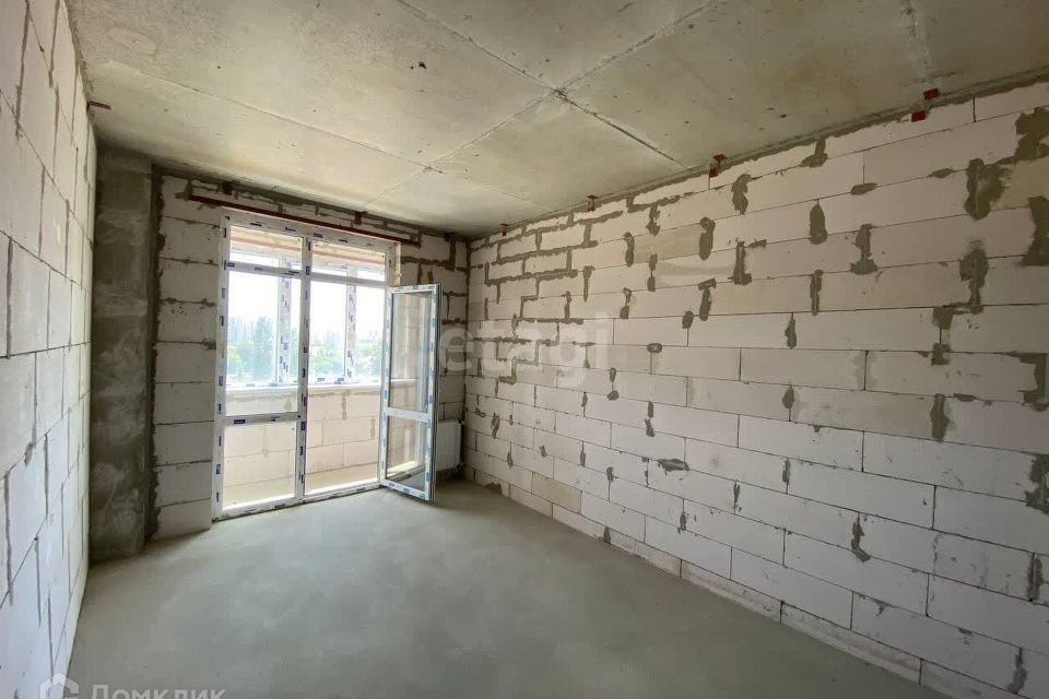 Продаётся 2-комнатная квартира, 71.8 м²