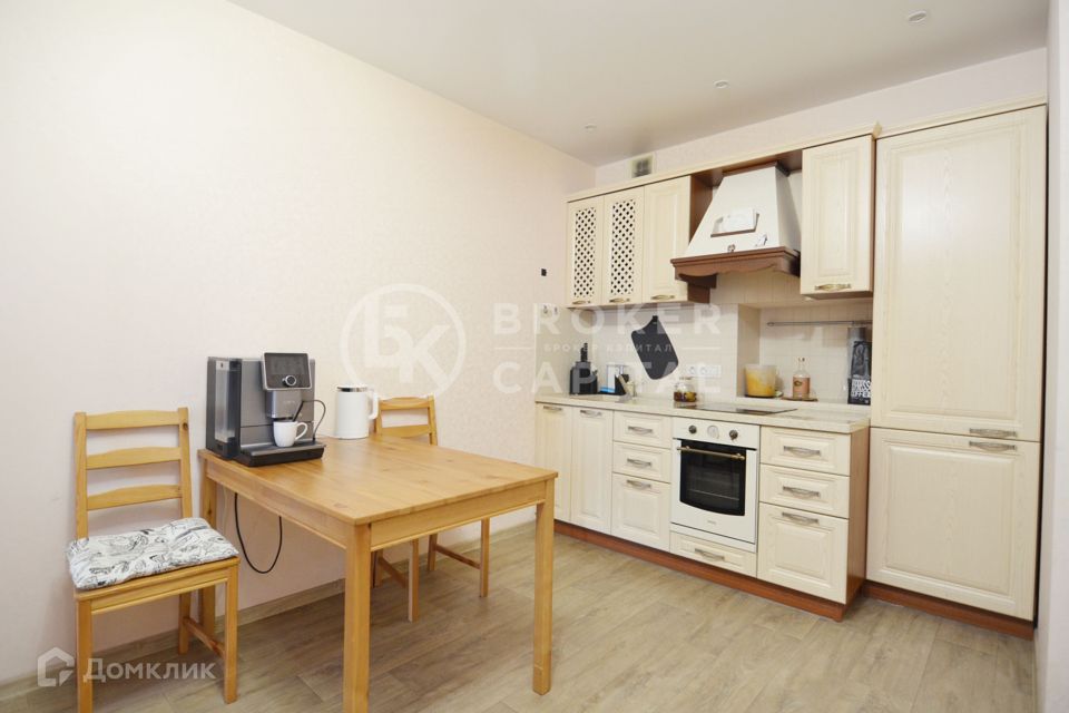 Продаётся 1-комнатная квартира, 44 м²