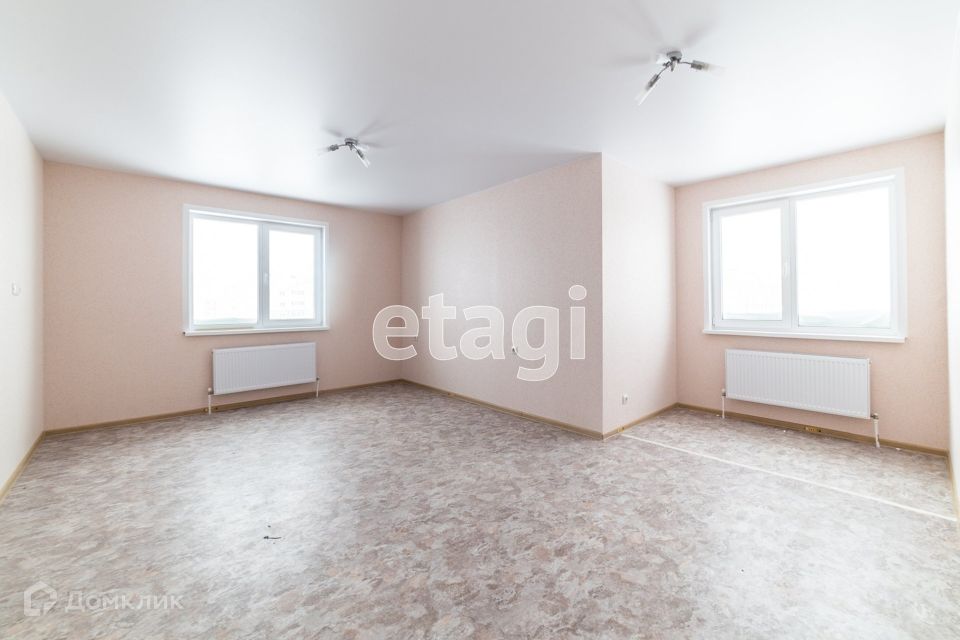 Продаётся 1-комнатная квартира, 51.7 м²