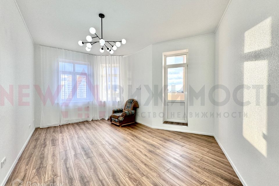 Продаётся 1-комнатная квартира, 43.2 м²