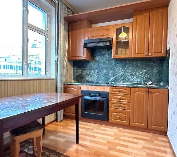 Продаётся 1-комнатная квартира, 37.9 м²