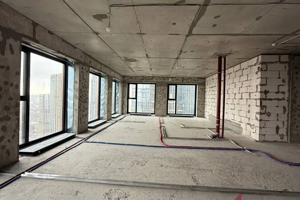 Продаётся 4-комнатная квартира, 103.7 м²