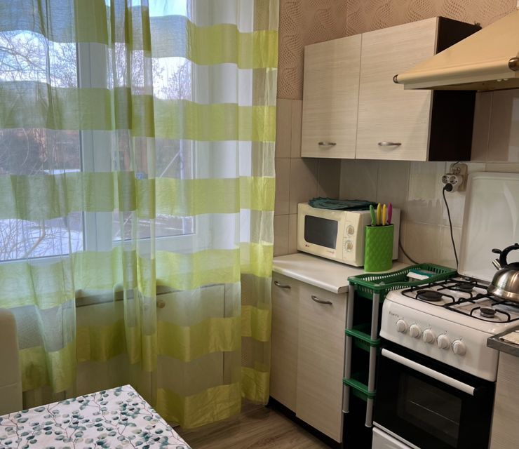 Сдаётся 2-комнатная квартира, 42 м²