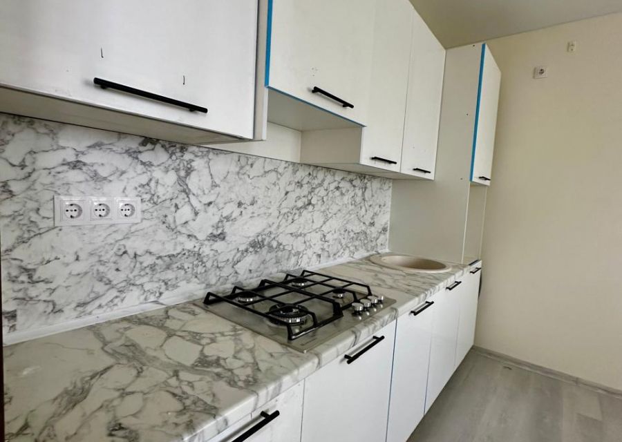 Продаётся 1-комнатная квартира, 37.3 м²