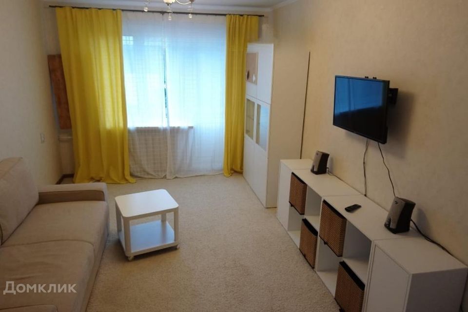 Продаётся 2-комнатная квартира, 43.6 м²