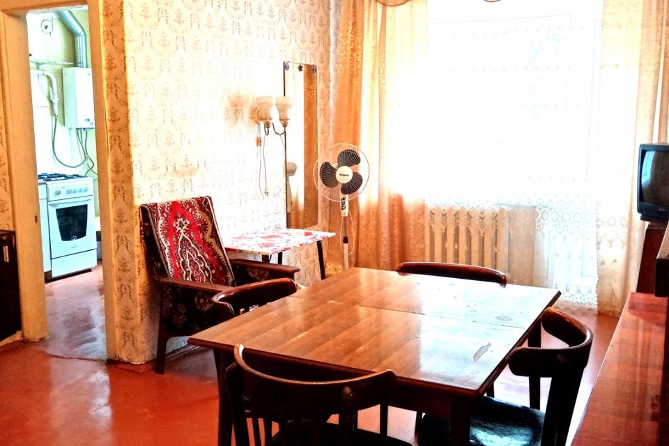 Продаётся 2-комнатная квартира, 42 м²