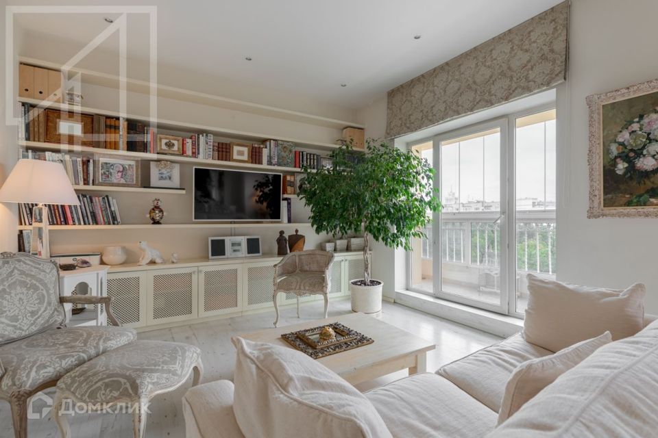 Сдаётся 2-комнатная квартира, 85 м²