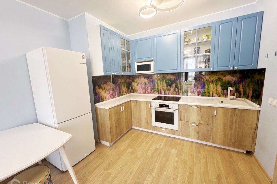 Продаётся 2-комнатная квартира, 55.5 м²