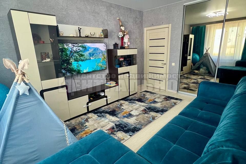 Продаётся 2-комнатная квартира, 64.4 м²