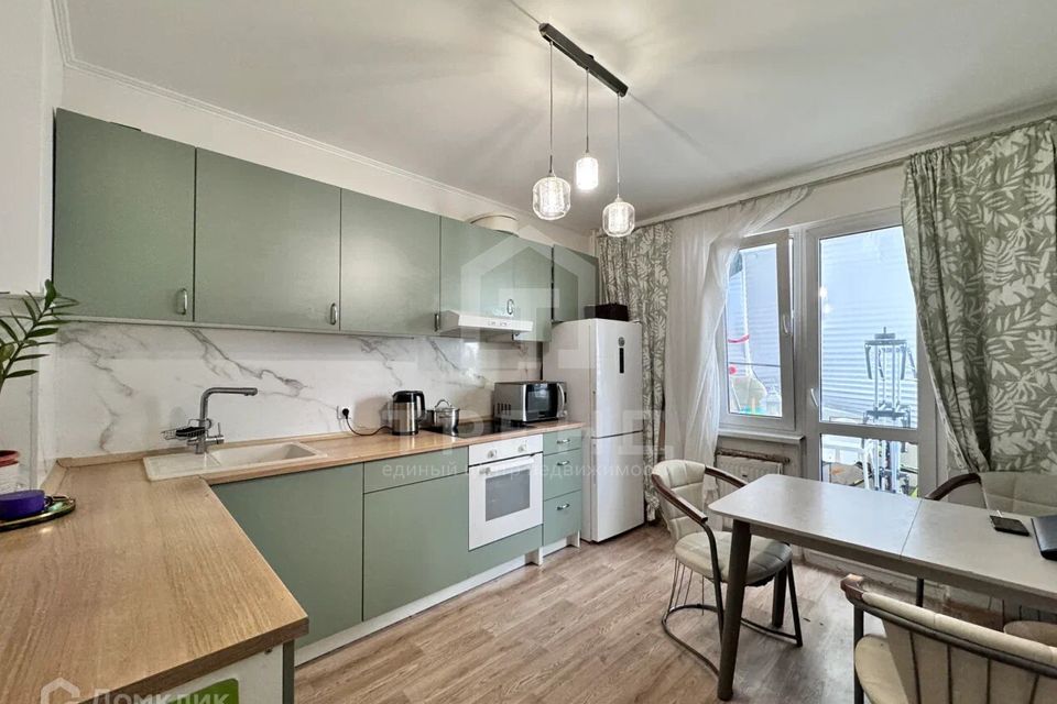 Продаётся 2-комнатная квартира, 52.6 м²