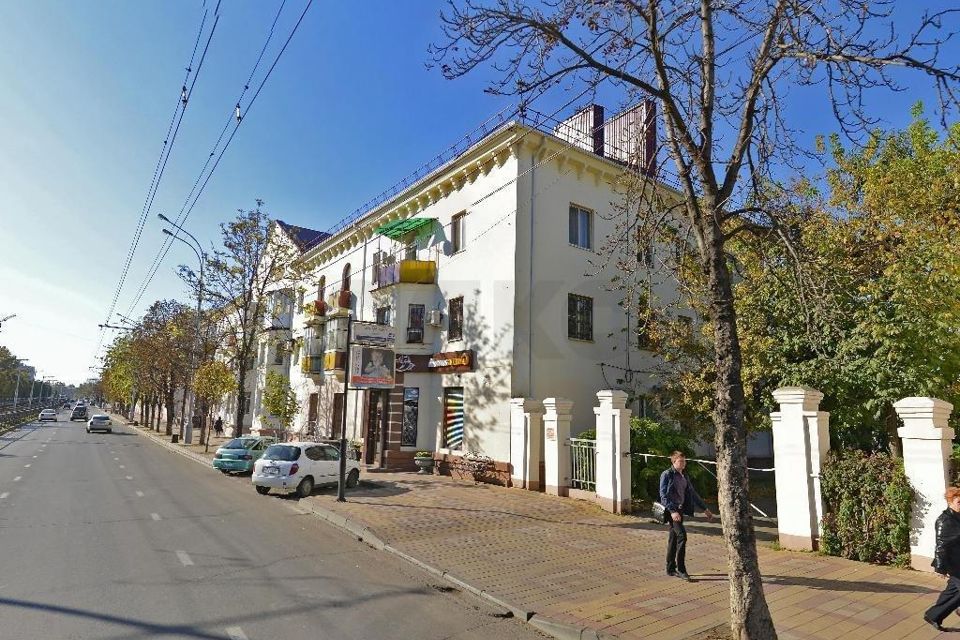 Продаётся 3-комнатная квартира, 90 м²