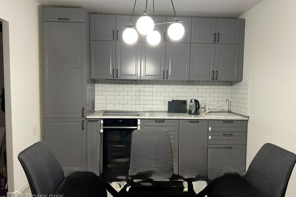 Продаётся 2-комнатная квартира, 52.6 м²