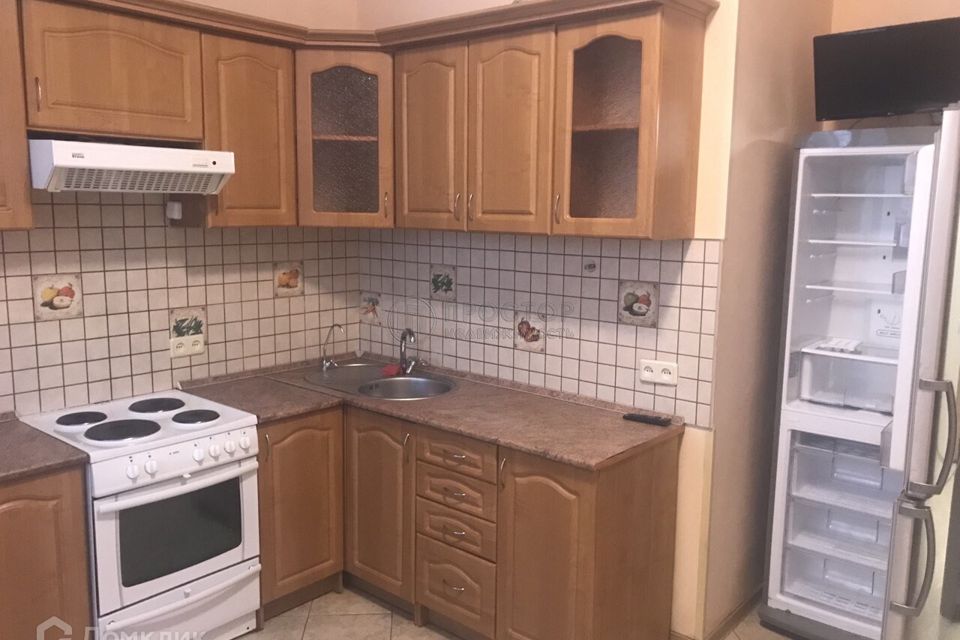 Продаётся 1-комнатная квартира, 43 м²
