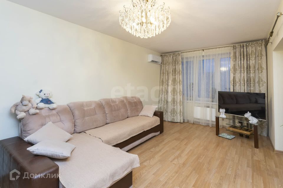 Продаётся 2-комнатная квартира, 62 м²