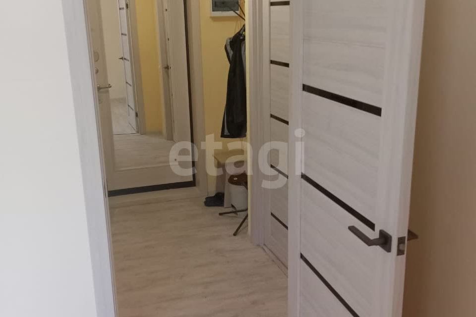 Продаётся 1-комнатная квартира, 32 м²