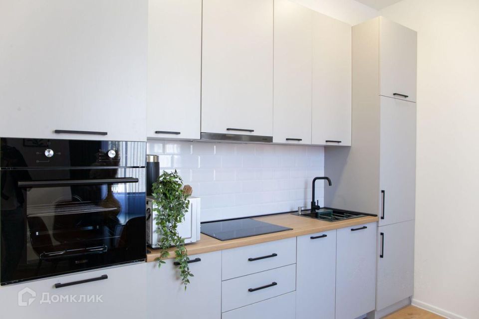 Продаётся 2-комнатная квартира, 75 м²