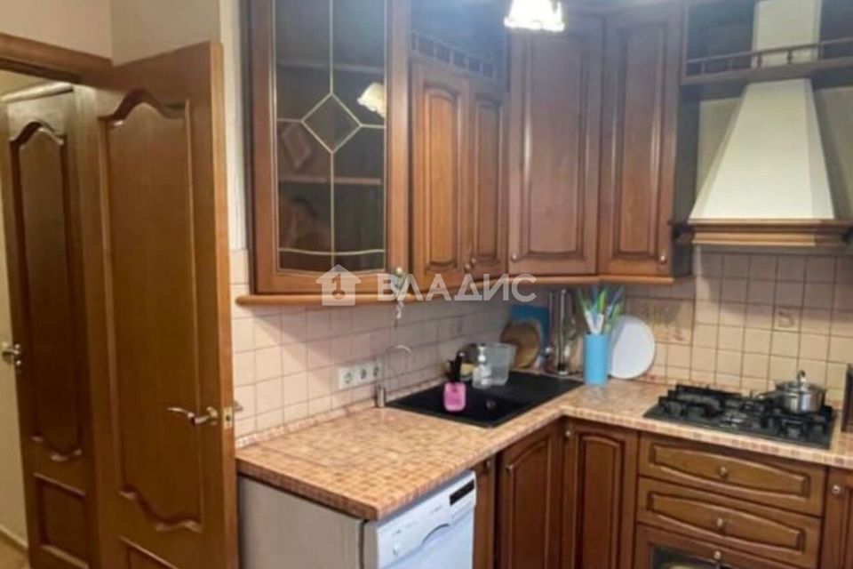 Продаётся 3-комнатная квартира, 62.7 м²