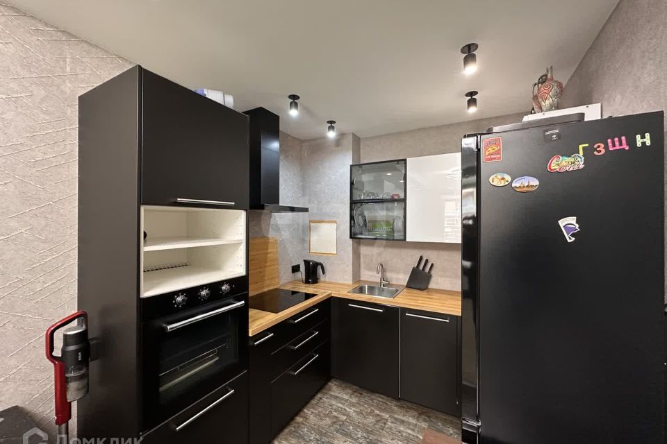 Продаётся 1-комнатная квартира, 38.6 м²