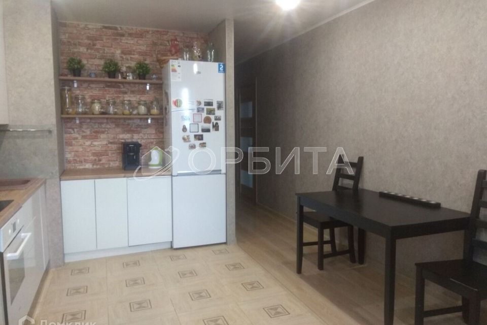 Продаётся 2-комнатная квартира, 66.1 м²