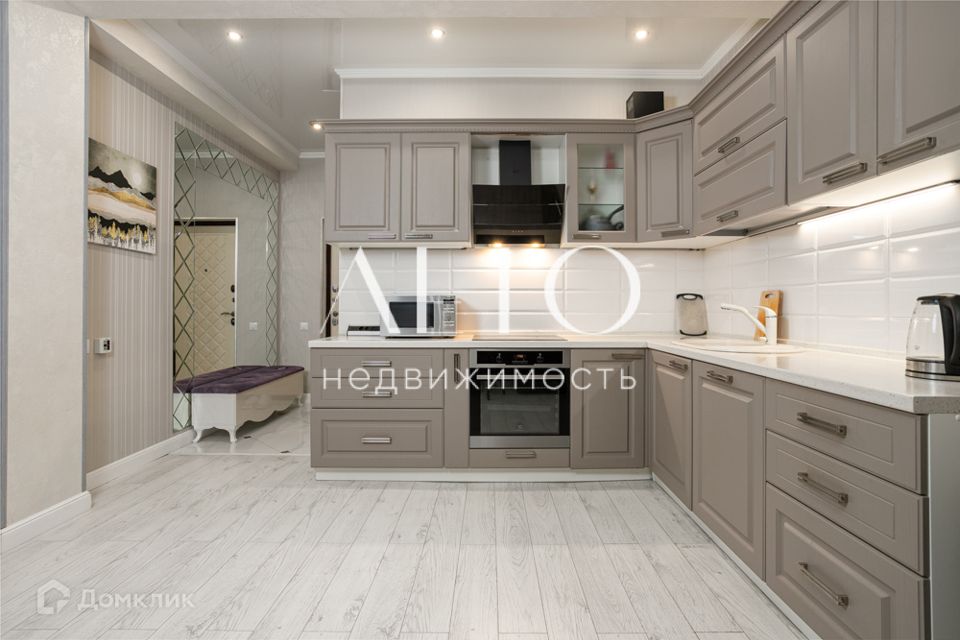 Продаётся 3-комнатная квартира, 79.2 м²