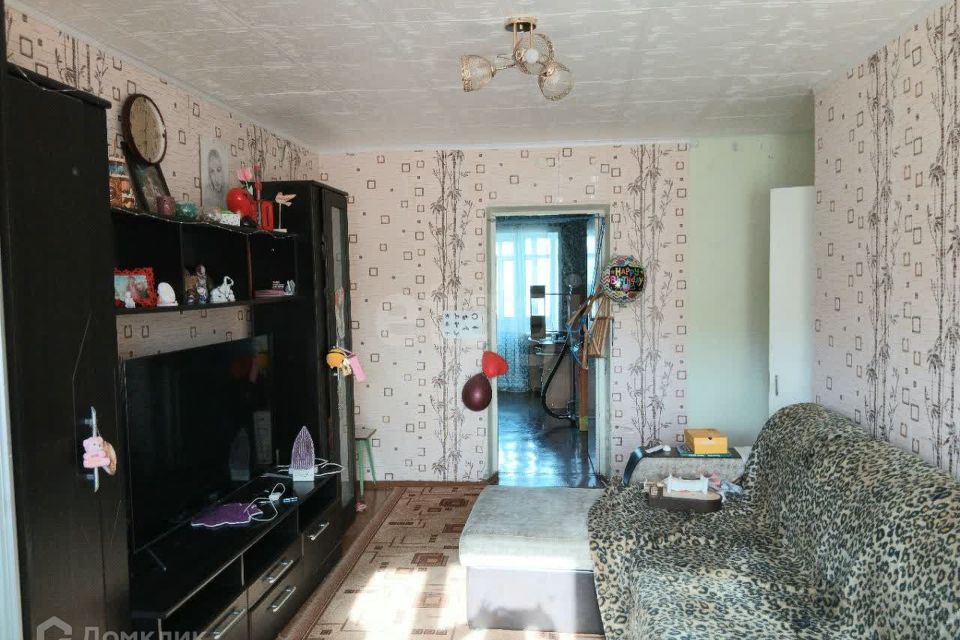 Продаётся 3-комнатная квартира, 57.6 м²