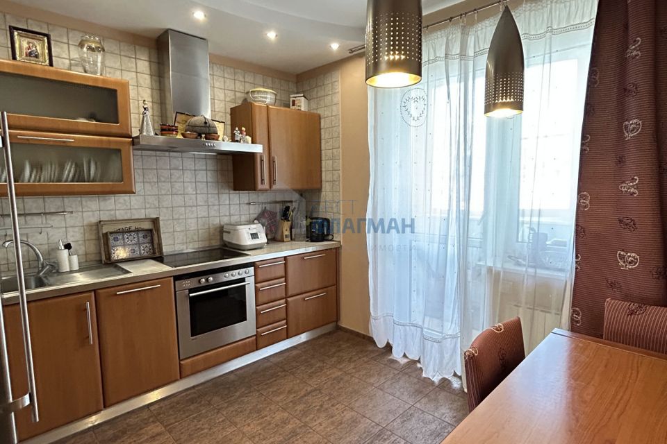 Продаётся 3-комнатная квартира, 69.5 м²