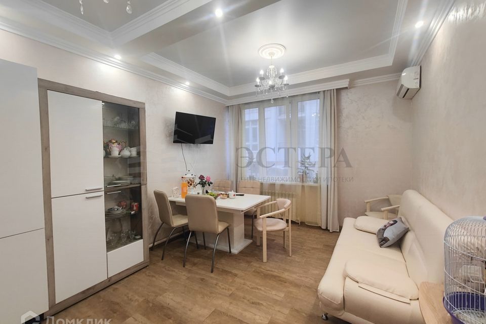 Продаётся 3-комнатная квартира, 73.7 м²