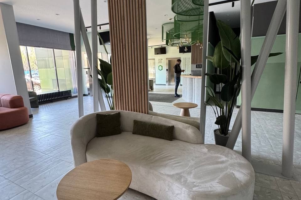 Продаётся 2-комнатная квартира, 57.5 м²