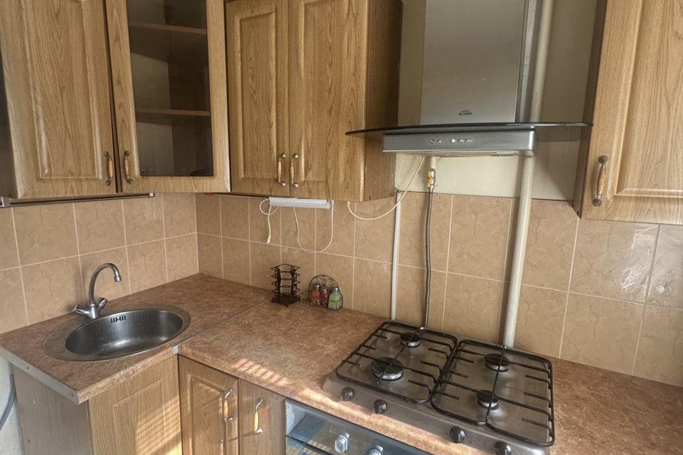 Сдаётся 2-комнатная квартира, 42 м²