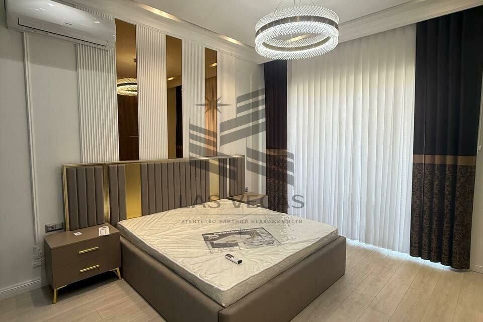Сдаётся 3-комнатная квартира, 98 м²