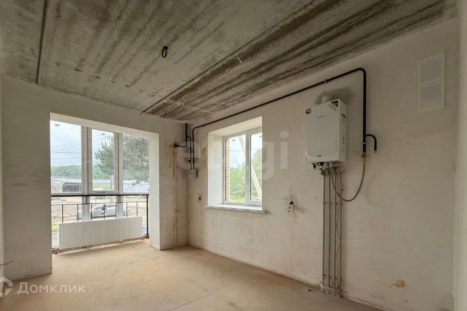 Продаётся 1-комнатная квартира, 42.2 м²