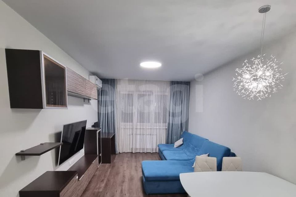 Продаётся 1-комнатная квартира, 55 м²