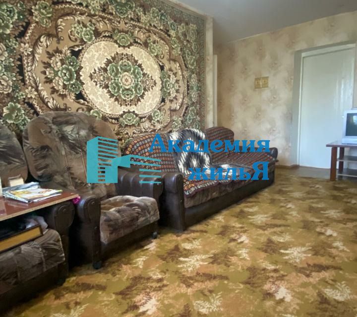 Продаётся 3-комнатная квартира, 58 м²