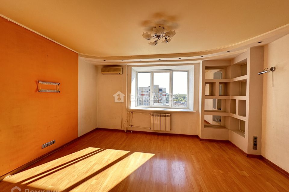 Продаётся 2-комнатная квартира, 62 м²